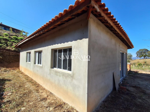 Imóvel com 2 Quartos à Venda, 1.800 m² em Centro - Extrema