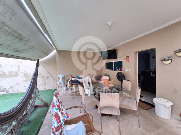 Imagem Casa com 5 Quartos à Venda, 210 m² em Demócrito Rocha - Fortaleza