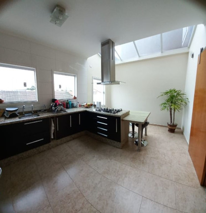 Imagem Sobrado com 3 Quartos à Venda, 189 m² em Jardim Santa Clara - Guarulhos Imagem Sobrado com 3 Quartos à Venda, 189 m² em Jardim Santa Clara - Guarulhos