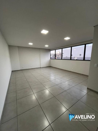 Sala Comercial à Venda, 38 m² em Centro - Dourados