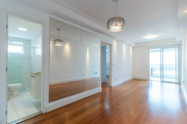 Imagem Apartamento com 2 Quartos à Venda, 67 m² em Vila Brasílio Machado - São Paulo