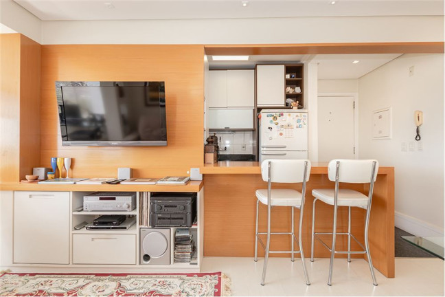 Imagem Apartamento com 1 Quarto à Venda, 53 m² em Vila Ipiranga - Porto Alegre Imagem Apartamento com 1 Quarto à Venda, 53 m² em Vila Ipiranga - Porto Alegre