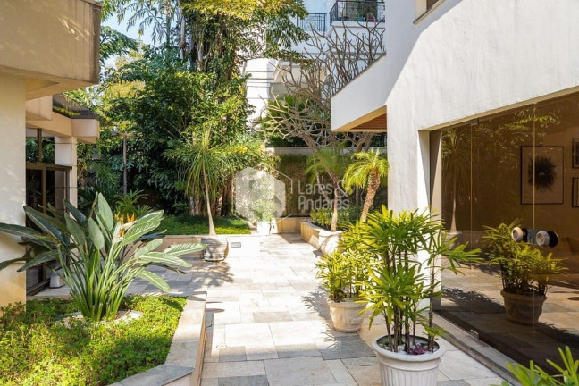 Imagem Apartamento com 4 Quartos à Venda, 200 m² em Moema - São Paulo