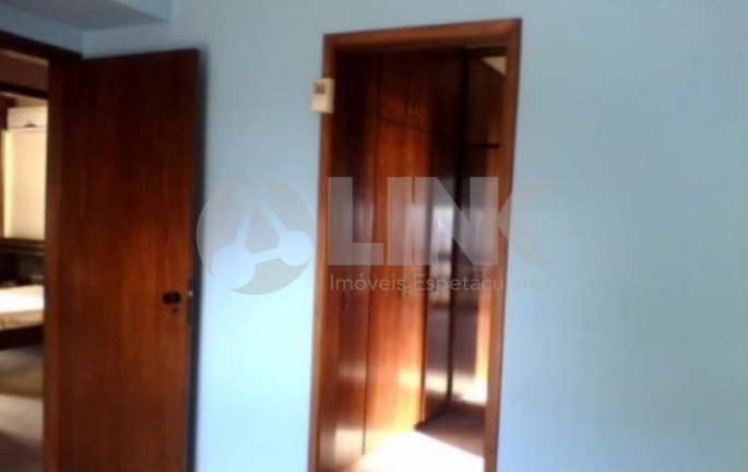 Imagem Apartamento com 3 Quartos à Venda, 131 m² em Petrópolis - Porto Alegre Imagem Apartamento com 3 Quartos à Venda, 131 m² em Petrópolis - Porto Alegre