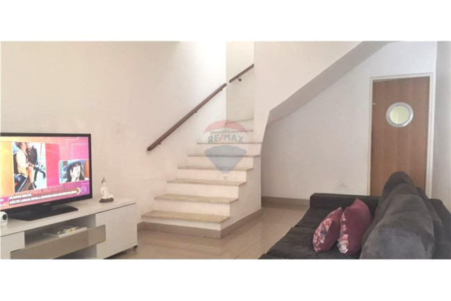 Imagem Casa com 3 Quartos à Venda, 130 m² em Gopoúva - Guarulhos