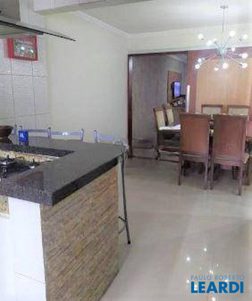 Imagem Sobrado com 3 Quartos à Venda, 125 m² em Vila Luzita - Santo André Imagem Sobrado com 3 Quartos à Venda, 125 m² em Vila Luzita - Santo André