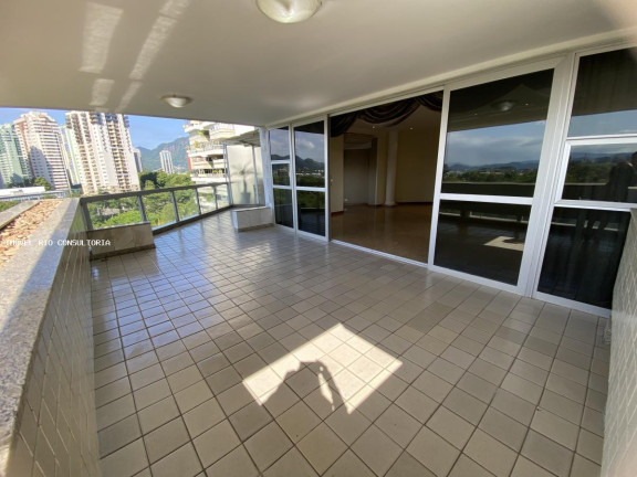 Imagem Apartamento com 3 Quartos à Venda, 200 m² em Rio De Janeiro Imagem Apartamento com 3 Quartos à Venda, 200 m² em Rio De Janeiro
