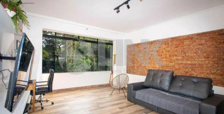 Apartamento com 2 Quartos à Venda, 77 m² em Auxiliadora - Porto Alegre