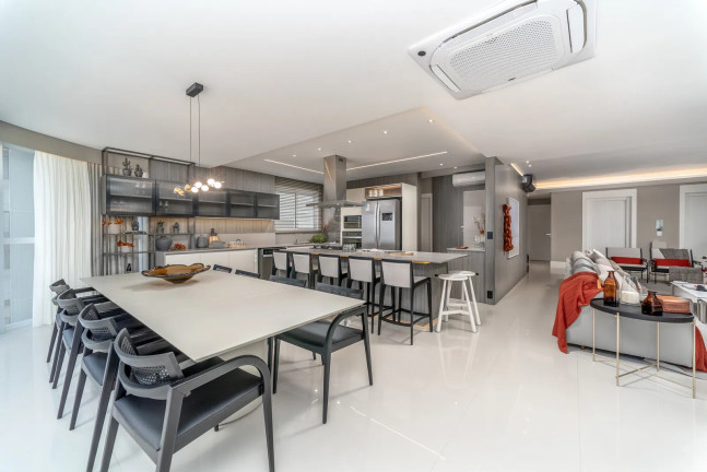 Imagem Apartamento com 4 Quartos à Venda, 237 m² em Centro - Balneário Camboriú
