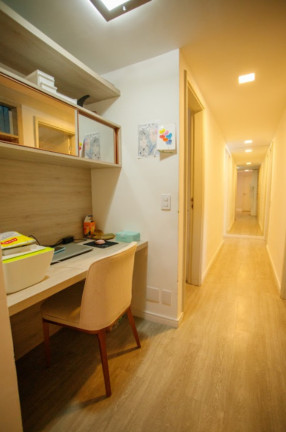Imagem Imóvel com 4 Quartos à Venda, 168 m² em Vila Gertrudes - São Paulo Imagem Imóvel com 4 Quartos à Venda, 168 m² em Vila Gertrudes - São Paulo