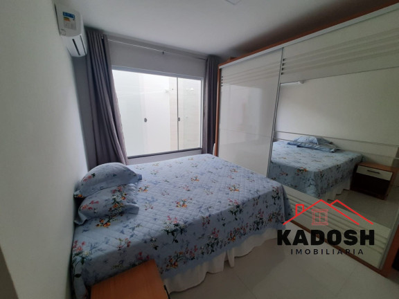 Imagem Casa com 3 Quartos à Venda, em Registro - Feira De Santana Imagem Casa com 3 Quartos à Venda, em Registro - Feira De Santana