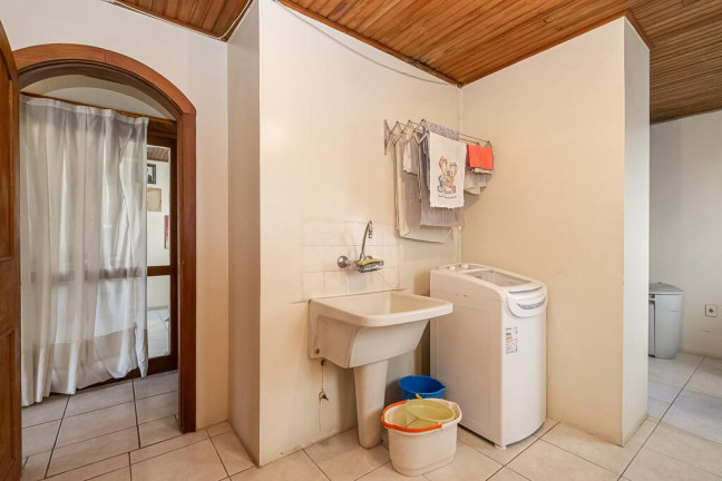 Imagem Cobertura com 3 Quartos à Venda, 267 m² em Petrópolis - Porto Alegre