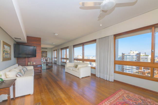 Imagem Apartamento com 3 Quartos à Venda, 350 m² em Rio Branco - Porto Alegre