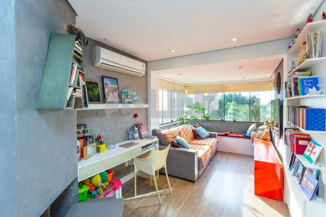 Apartamento com 2 Quartos à Venda, 89 m² em Moinhos De Vento - Porto Alegre