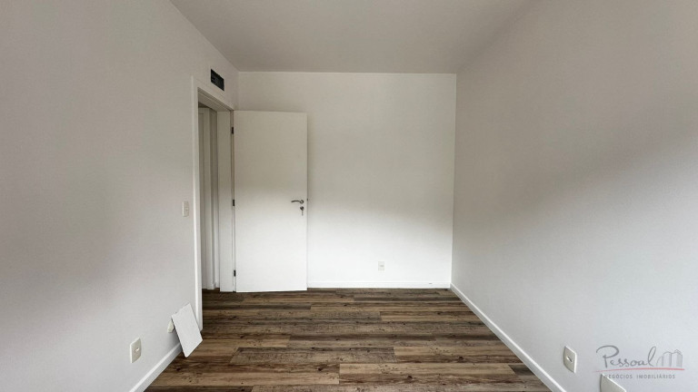 Imagem Apartamento com 3 Quartos à Venda, 150 m² em Centro - Florianópolis Imagem Apartamento com 3 Quartos à Venda, 150 m² em Centro - Florianópolis