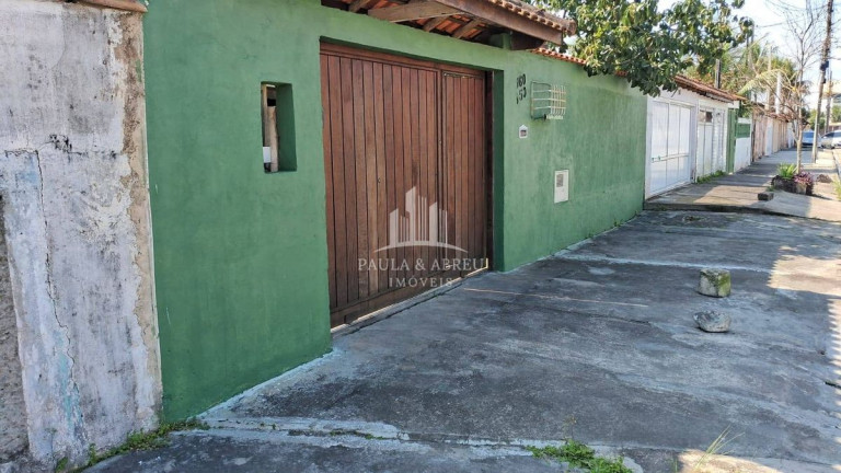 Casa com 3 Quartos à Venda, 262 m² em São Pedro - Itanhaém
