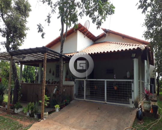 Imóvel com 3 Quartos à Venda, 100 m² em Lagoinha - Montes Claros