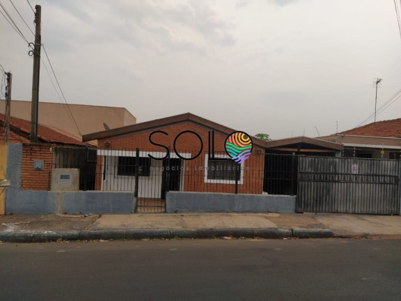Imagem Casa com 2 Quartos à Venda, 300 m² em Centro - Araraquara Imagem Casa com 2 Quartos à Venda, 300 m² em Centro - Araraquara