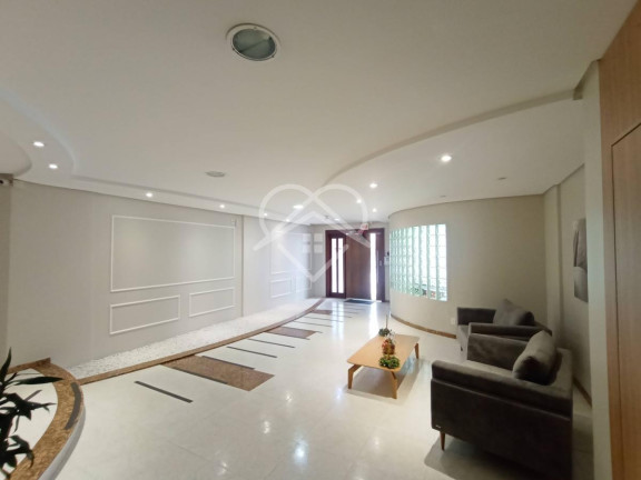 Imagem Apartamento com 3 Quartos à Venda, 117 m²