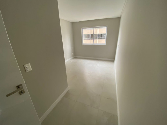 Imagem Apartamento com 3 Quartos à Venda, 130 m² em Pioneiros - Balneário Camboriú