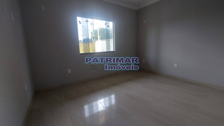 Imagem Casa com 3 Quartos à Venda, 380 m² em Itaipuaçu - Maricá Imagem Casa com 3 Quartos à Venda, 380 m² em Itaipuaçu - Maricá