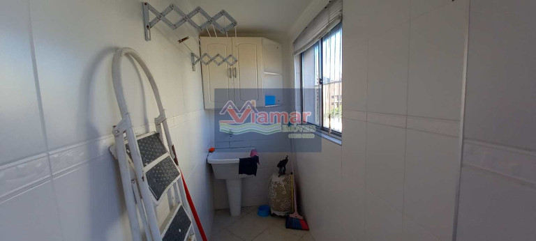 Imagem Casa com 2 Quartos à Venda, 70 m² em Enseada - Guarujá