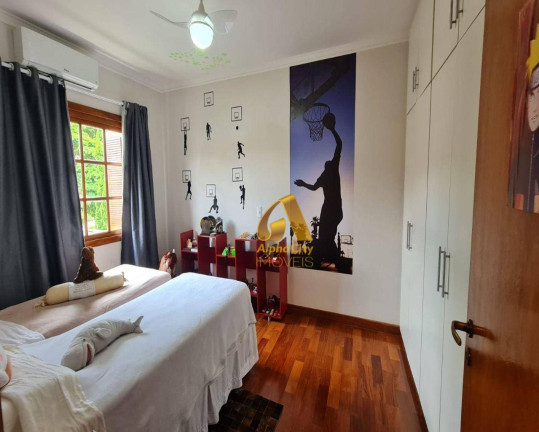 Imagem Casa com 4 Quartos à Venda, 300 m² em Alphaville - Santana De Parnaíba Imagem Casa com 4 Quartos à Venda, 300 m² em Alphaville - Santana De Parnaíba