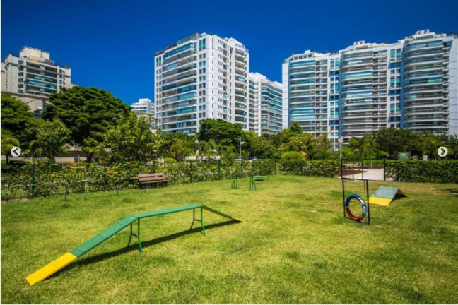 Imagem Apartamento com 4 Quartos à Venda, 197 m² em Barra Da Tijuca - Rio De Janeiro