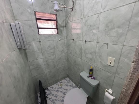 Imagem Casa com 2 Quartos à Venda, 200 m² em Conjunto Confisco - Contagem