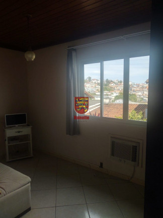Imagem Casa com 3 Quartos à Venda,  em Agronômica - Florianópolis