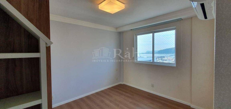 Imagem Apartamento com 3 Quartos à Venda, 104 m² em Centro - Itajaí