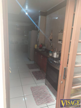 Imagem Casa com 3 Quartos à Venda, em Cecap - Jacareí Imagem Casa com 3 Quartos à Venda, em Cecap - Jacareí