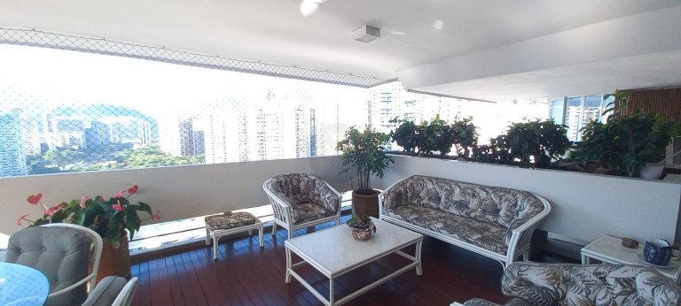 Imagem Apartamento com 4 Quartos à Venda, 300 m² em Barra Da Tijuca - Rio De Janeiro