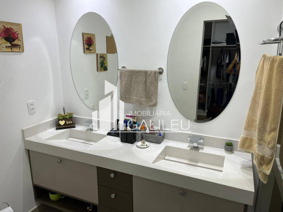 Imagem Casa de Condomínio com 3 Quartos à Venda, 240 m² em Parque Rural Fazenda Santa Cândida - Campinas Imagem Casa de Condomínio com 3 Quartos à Venda, 240 m² em Parque Rural Fazenda Santa Cândida - Campinas