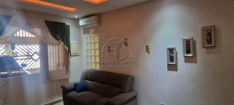 Imagem Casa com 2 Quartos à Venda, 10 m² em Aviacao - Praia Grande Imagem Casa com 2 Quartos à Venda, 10 m² em Aviacao - Praia Grande