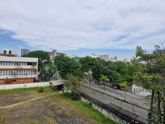 Imagem Apartamento com 3 Quartos à Venda, 108 m² em Encruzilhada - Santos