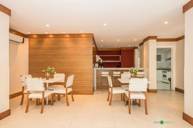 Imagem Imóvel com 2 Quartos à Venda, 61 m² em Passo Da Areia - Porto Alegre Imagem Imóvel com 2 Quartos à Venda, 61 m² em Passo Da Areia - Porto Alegre