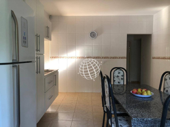 Imagem Casa com 3 Quartos à Venda, 210 m² em Usina - Atibaia