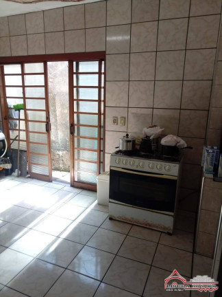 Imagem Casa com 2 Quartos à Venda, 120 m² em Vila Zezé - Jacareí Imagem Casa com 2 Quartos à Venda, 120 m² em Vila Zezé - Jacareí