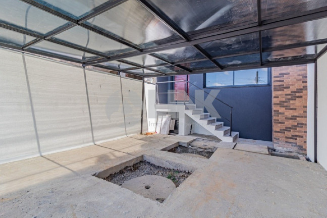 Imagem Casa com 3 Quartos à Venda, 210 m² em Chácara Das Pedras - Porto Alegre Imagem Casa com 3 Quartos à Venda, 210 m² em Chácara Das Pedras - Porto Alegre