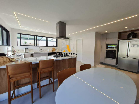 Imagem Casa de Condomínio com 6 Quartos à Venda, 552 m² em Barra Da Tijuca - Rio De Janeiro Imagem Casa de Condomínio com 6 Quartos à Venda, 552 m² em Barra Da Tijuca - Rio De Janeiro