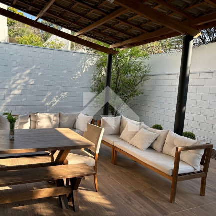 Imagem Casa de Condomínio com 3 Quartos à Venda, 168 m² em Jardim Pioneiro - Cotia