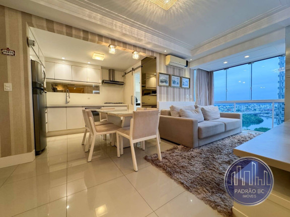 Apartamento com 2 Quartos à Venda, 74 m² em Centro - Balneário Camboriú