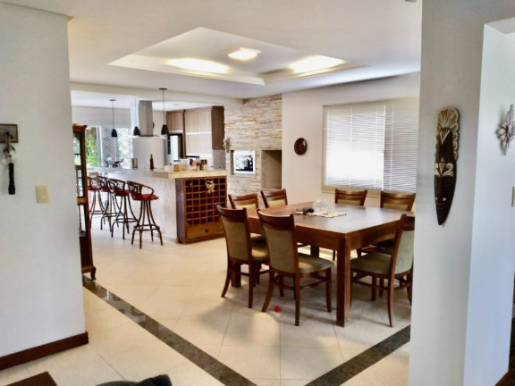 Imagem Casa com 3 Quartos à Venda, 320 m² em Pedra Branca - Palhoça Imagem Casa com 3 Quartos à Venda, 320 m² em Pedra Branca - Palhoça
