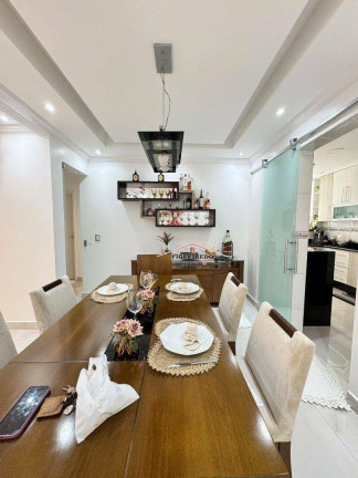 Apartamento com 2 Quartos à Venda, 132 m² em Vila Guilhermina - Praia Grande