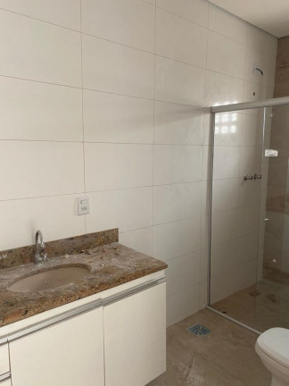 Imagem Casa com 4 Quartos à Venda, 420 m² em Castelo - Belo Horizonte Imagem Casa com 4 Quartos à Venda, 420 m² em Castelo - Belo Horizonte