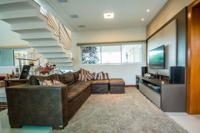 Imagem Casa com 4 Quartos à Venda, 561 m² em Campos Do Conde Versailles - Tremembé Imagem Casa com 4 Quartos à Venda, 561 m² em Campos Do Conde Versailles - Tremembé