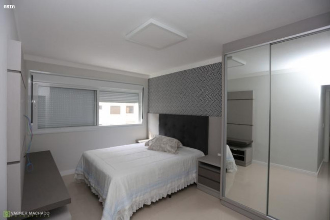 Imagem Apartamento com 3 Quartos à Venda, 123 m² em Centro - Torres