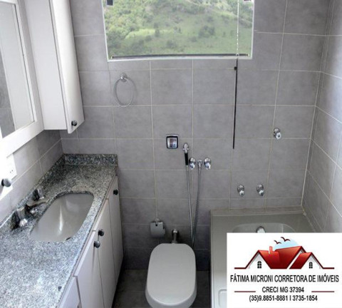 Imagem Casa com 3 Quartos à Venda, 250 m² em Centro - Caldas Imagem Casa com 3 Quartos à Venda, 250 m² em Centro - Caldas