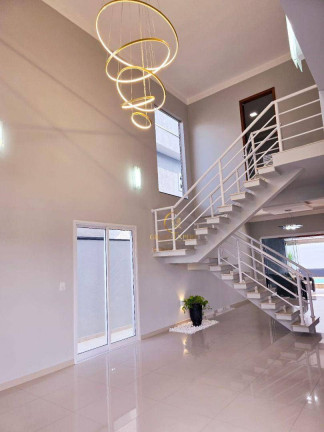 Imagem Sobrado com 5 Quartos à Venda, 250 m² em Vila Branca - Jacareí Imagem Sobrado com 5 Quartos à Venda, 250 m² em Vila Branca - Jacareí